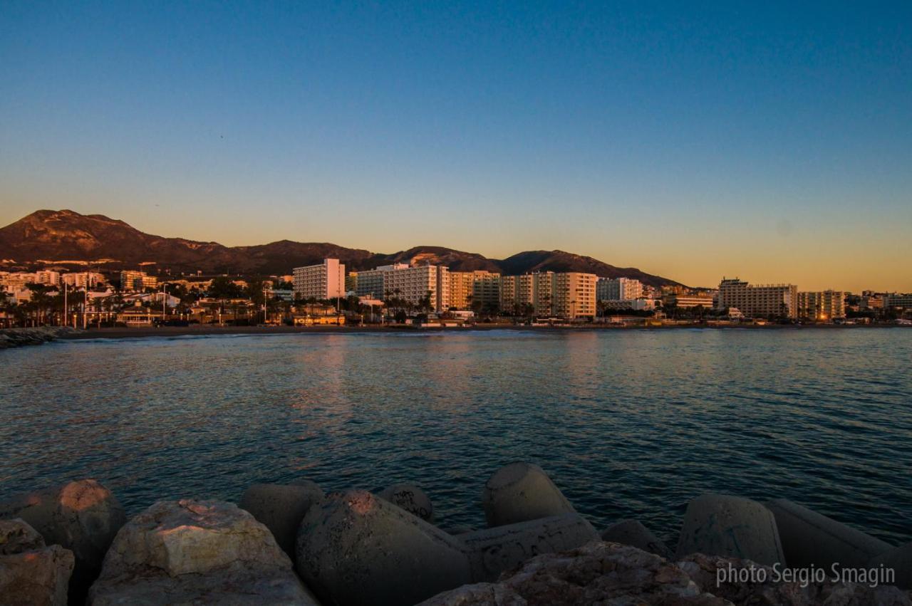 Iris Benalmadena Appartement Buitenkant foto